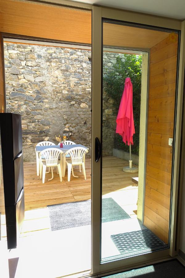 Appartement Spacieux Avec Terrasse Saint-André-dʼEmbrun Eksteriør bilde
